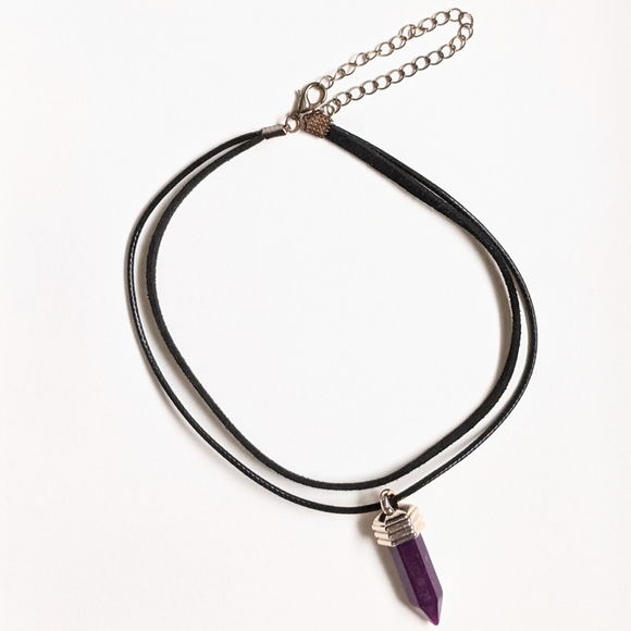 Velvet Choker with purple pendant - Picture 8 of 8